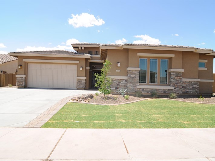 Homes Ready Soon Encina in Blackstone at Vistancia 31592 N. 129th Dr