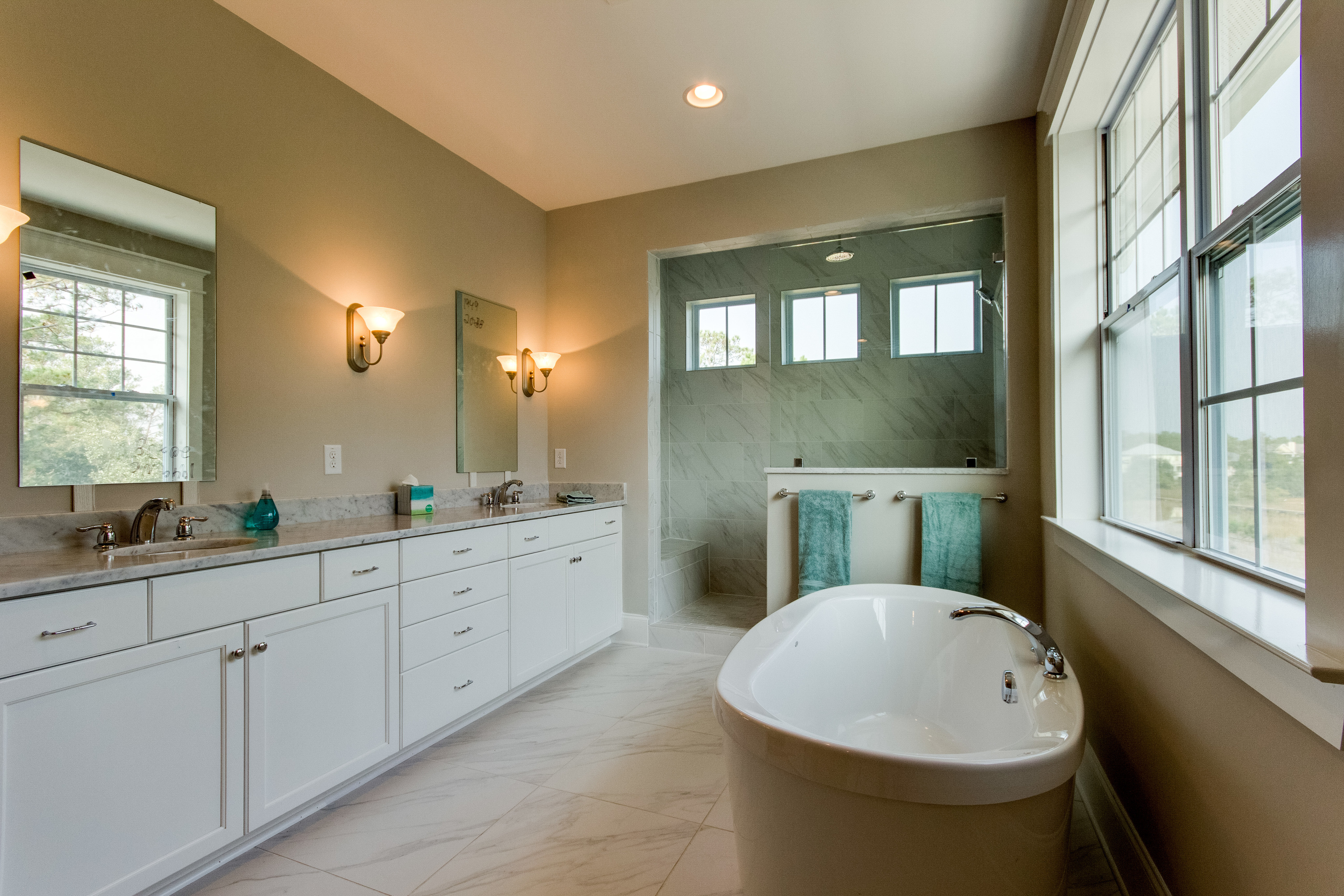 Owner's Bath