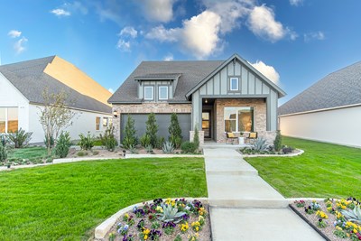 The Poppy - X Exterior