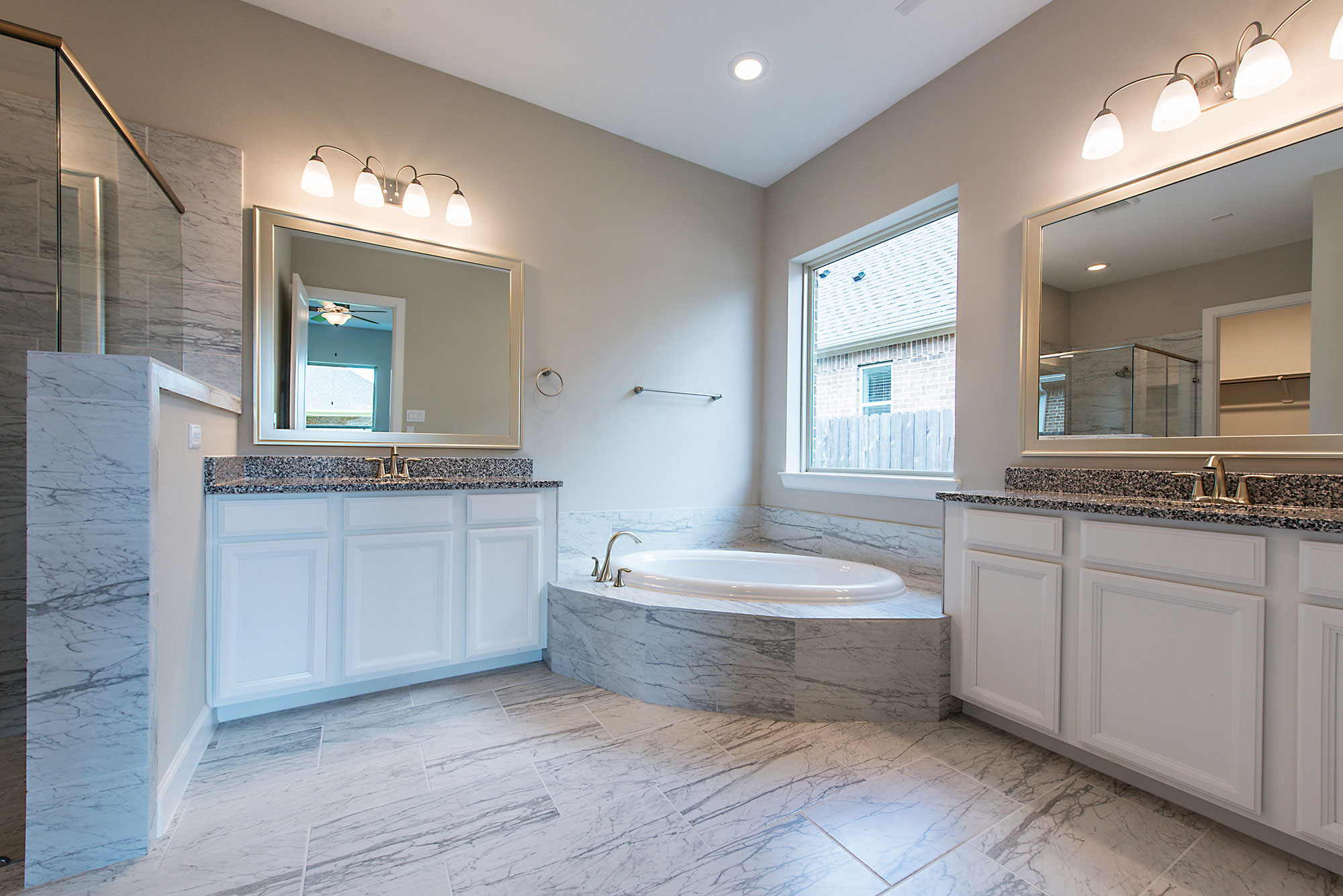 The Millicent - Owners Bath