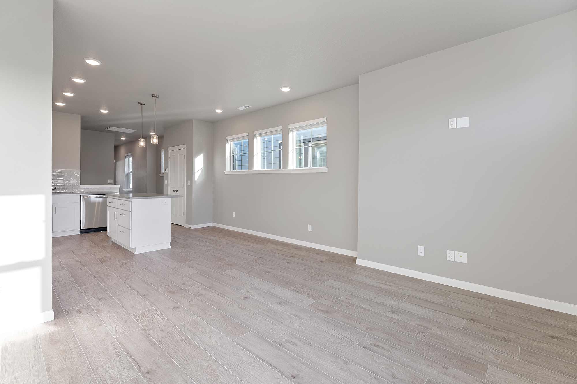 The Tilikum - Family Room