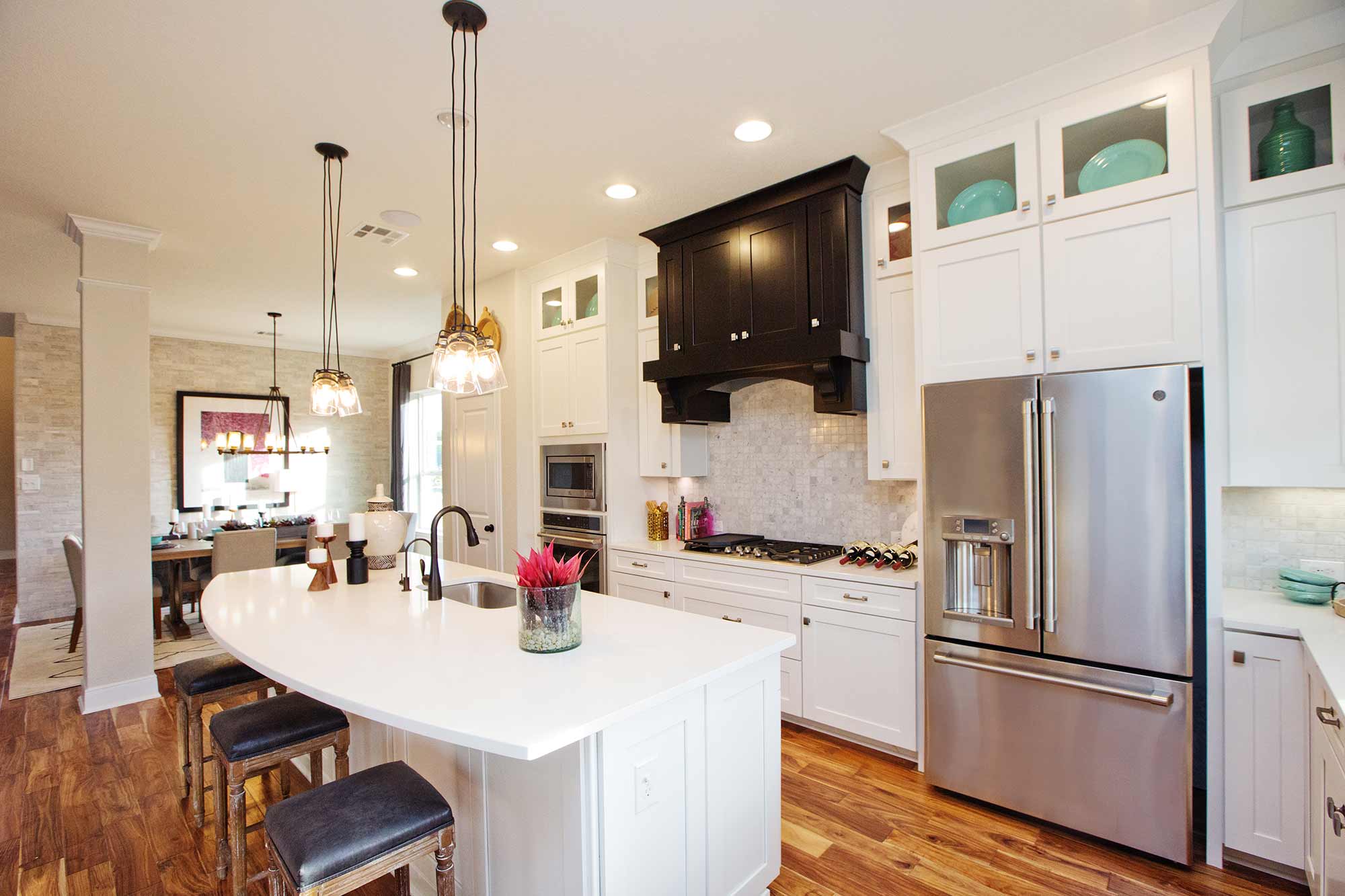 The Kingsview - Kitchen