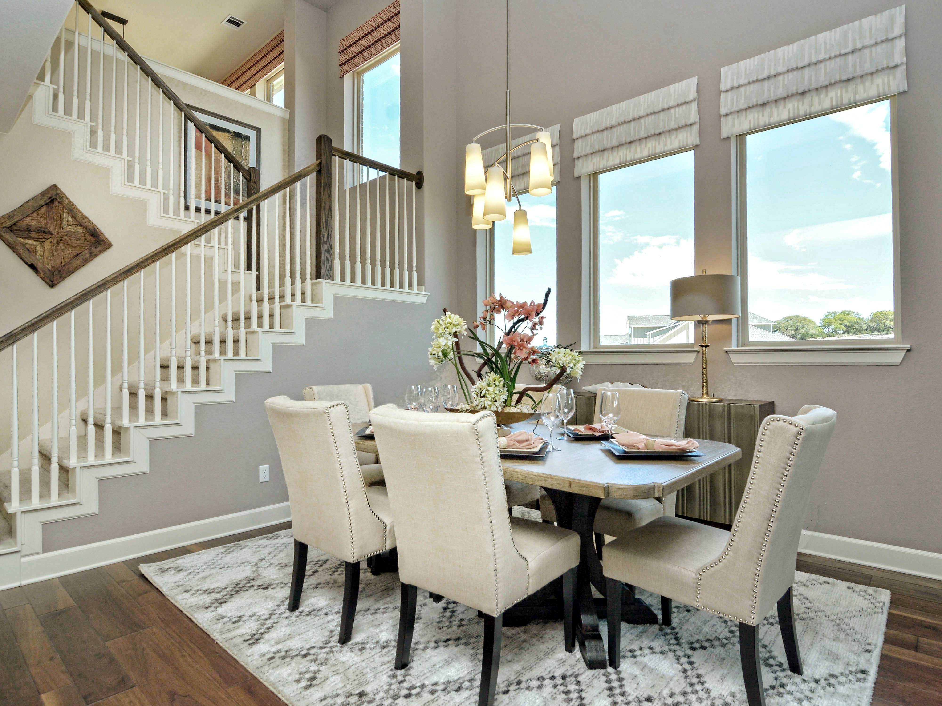 The Jewel - Dining
