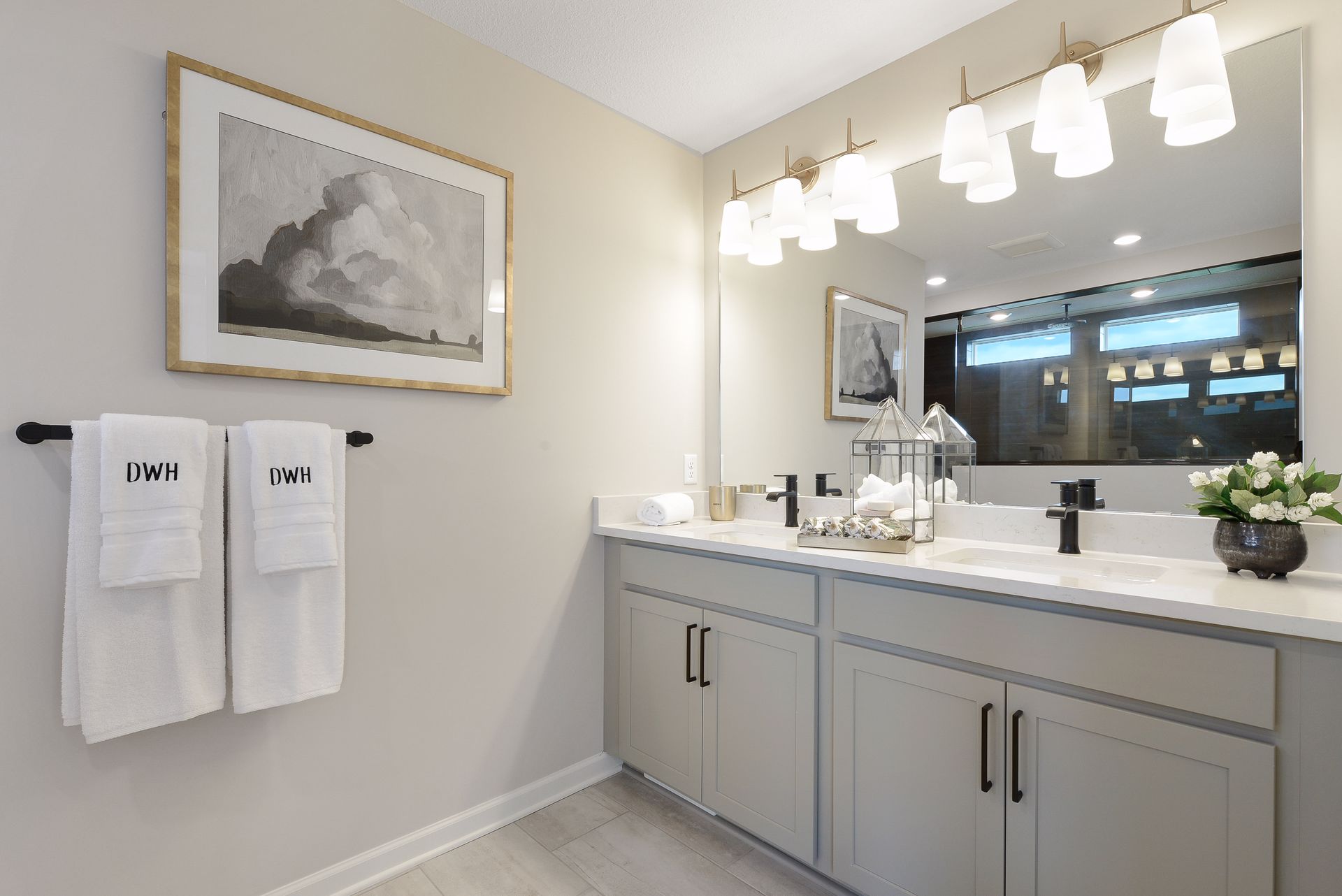 The Vermilion - Owner's Bath