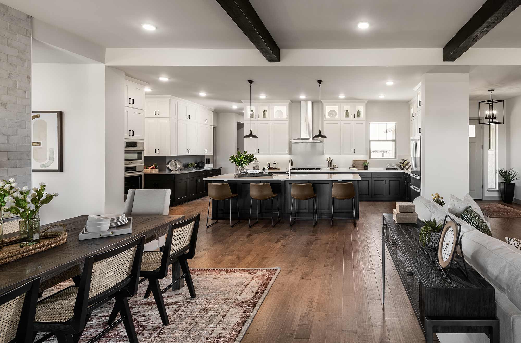 The Tranquility - Dining/Kitchen