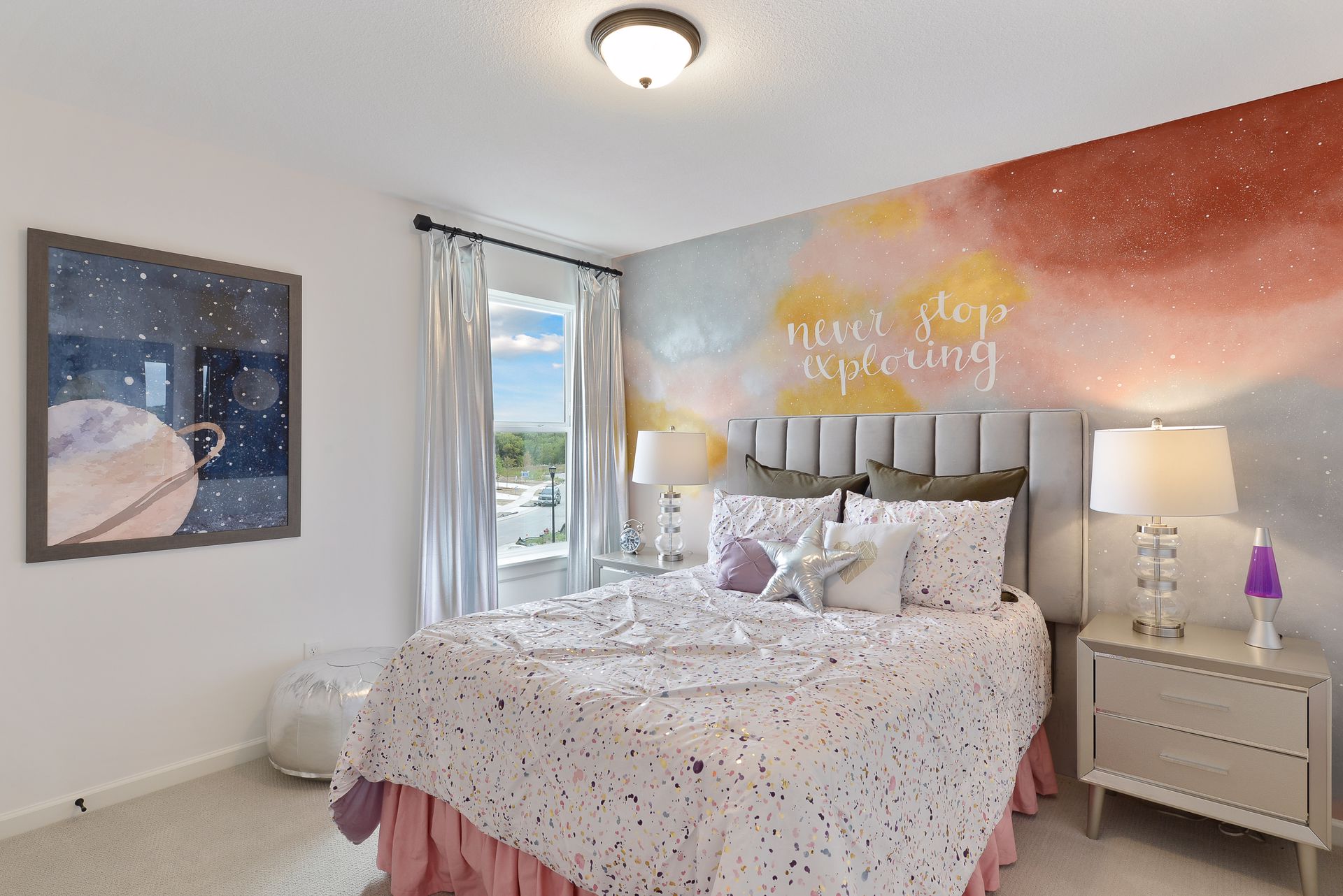 The Vermilion - Bedroom